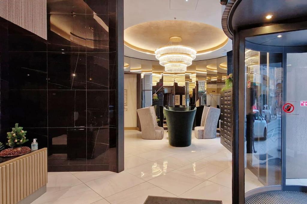 2Budapest Eye-Freegym And Sauna Luxury Home Esterno foto