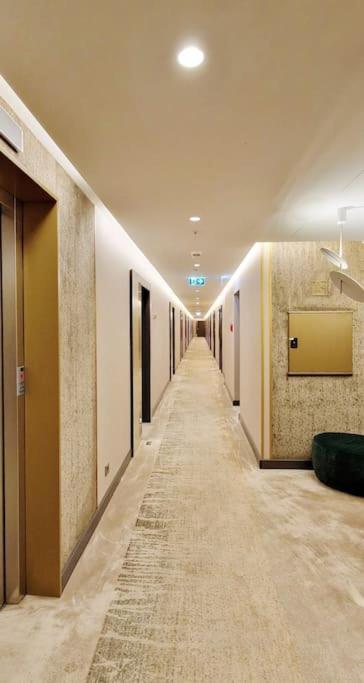 2Budapest Eye-Freegym And Sauna Luxury Home Esterno foto