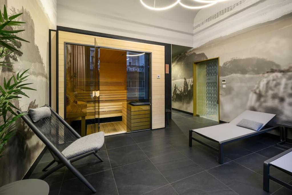 2Budapest Eye-Freegym And Sauna Luxury Home Esterno foto
