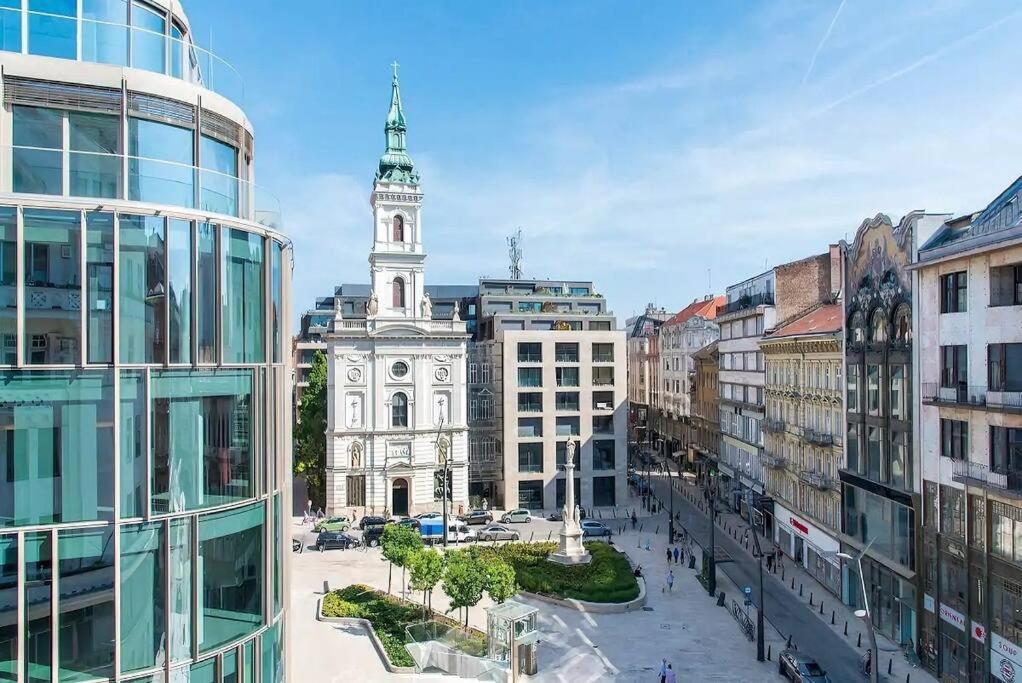 2Budapest Eye-Freegym And Sauna Luxury Home Esterno foto