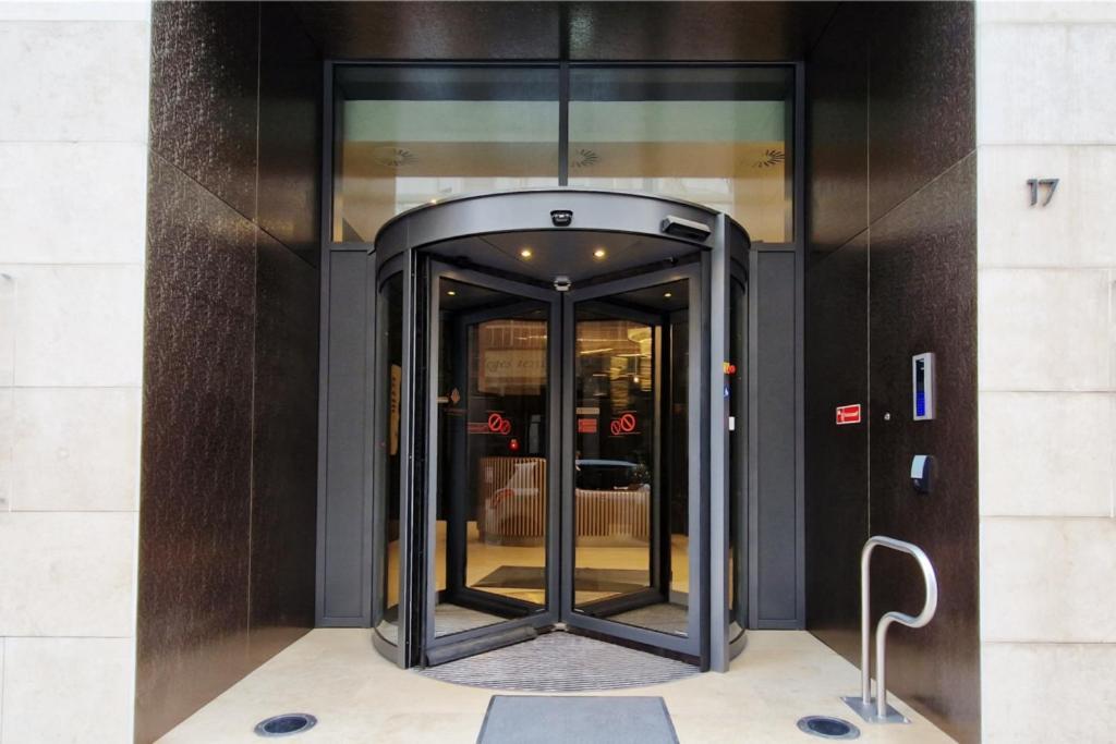 2Budapest Eye-Freegym And Sauna Luxury Home Esterno foto