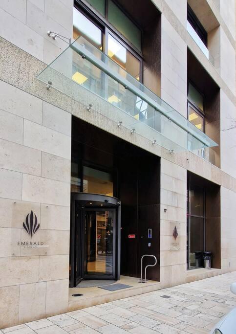 2Budapest Eye-Freegym And Sauna Luxury Home Esterno foto